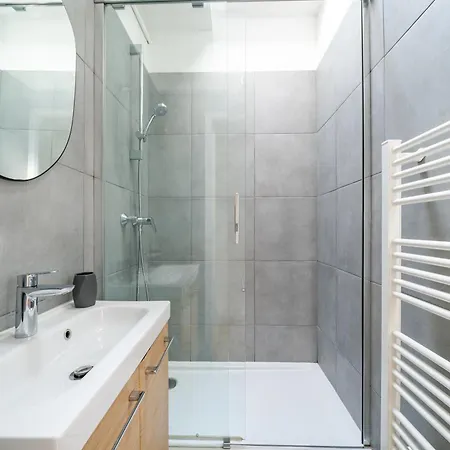 Hypercentre De Climatise *